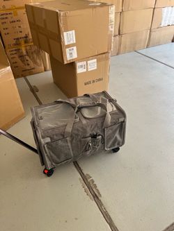 BRAND NEW IN BOX Pet Carrier Cat Carrier Dog Carrier With Wheels Up to 38lb (gray or beige)