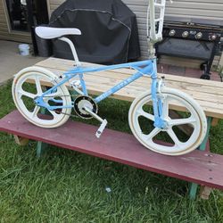 86 Hutch Trickstar 