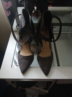 Charcoal gray suede 8 1/2penny loves kenny Stilettos