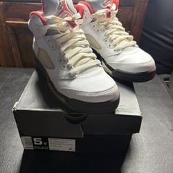 Nike Air Jordan 5 Retro GS 'White Fire Red'