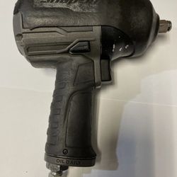 Snap on 1/2 air impact