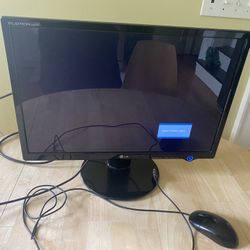 LG Flatron L227WTG monitor With Mouse And Cable 