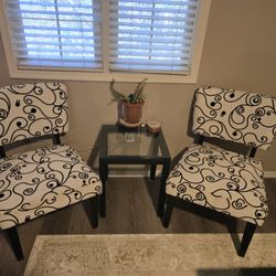 Accent Chairs