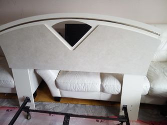 Adjustable Queen/Full Bed Frame, Side Drawer And Dresser 