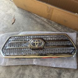 Toyota Tacoma Grill