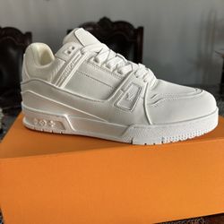 Men’s Shoes