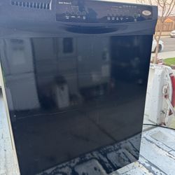 Whirlpool Dishwasher 