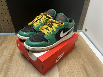 Air Jordan 1 Low 'Christmas Tree' Green Sneaker, Size 6Y / 7.5W DQ8421-300