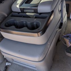 Chevy GMC Trucks Jump Seat Center Console Leather