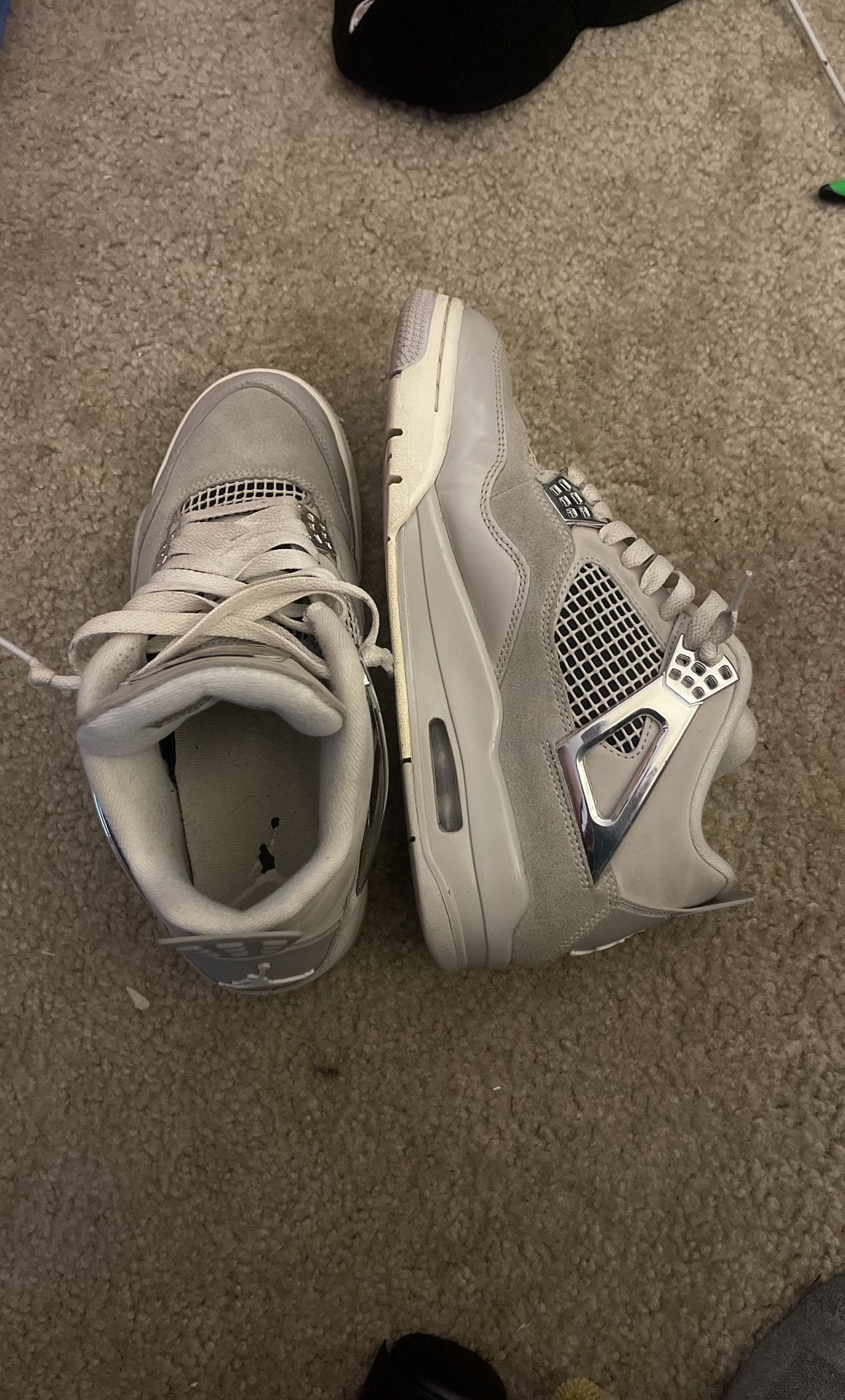 Jordan 4s Frozen Moments