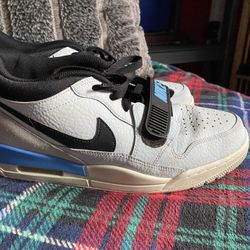 Jordan Legacy 312 Low Pale Blue