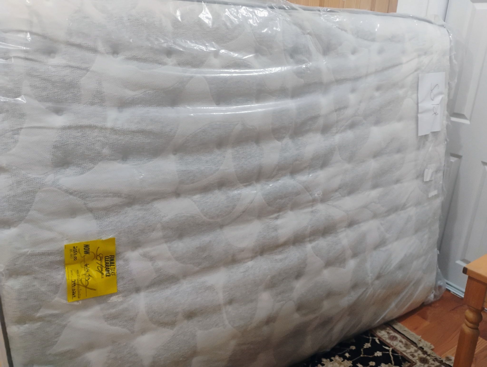 Sealy Posturepedic Queen Size Mattress Set