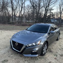 2019 Nissan Altima 