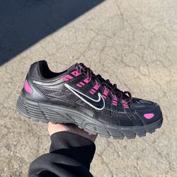 Nike P-6000 Black Hot Pink