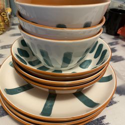 Dinnerware set, porcelain