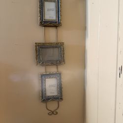 Triple Picture Frame “Rack” with Three Picture Frames