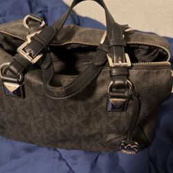 Black Micheal Kors Bag