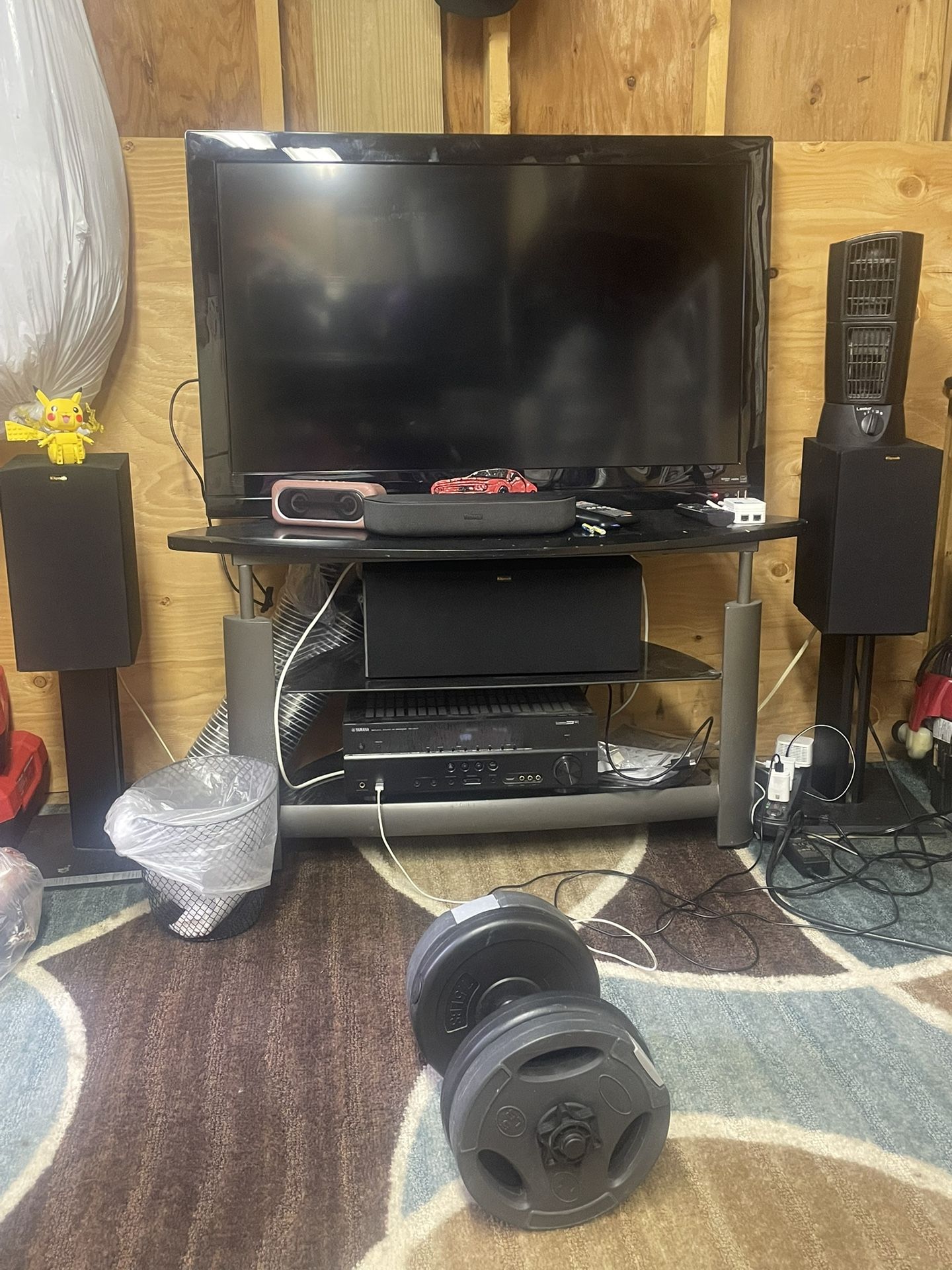 Home Theater Speakers 