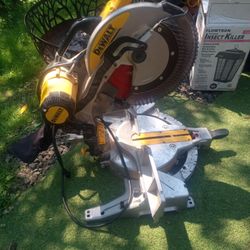DeWalt Saw