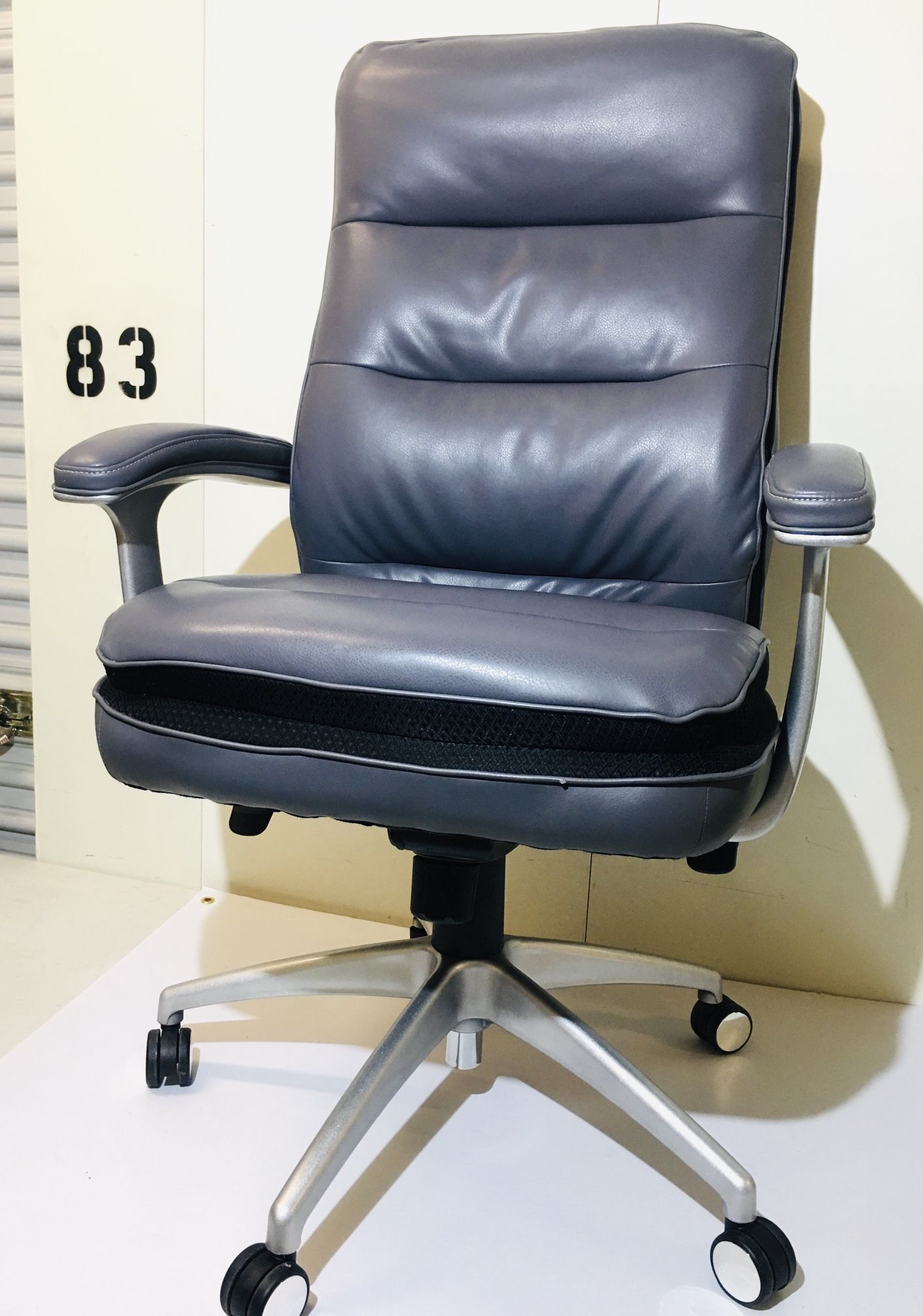 Beautyrest Platinum Executive Office Chair High-Back Sofil Bonded Leather, Gray