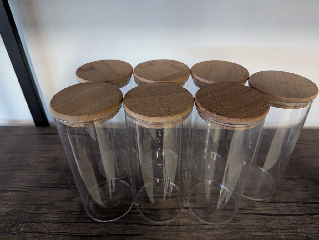 7x Glass Containers With Wooden Lids