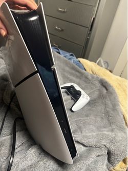ps5 slim digital 1TB