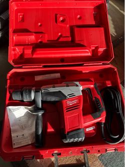 Milwaukee 5317-21 1-9/16" SDS MAX Rotary Hammer In Original Case- Brand New