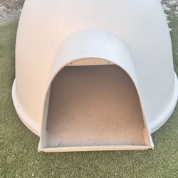 Dogloo Dog House