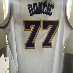 Lakers Jerseys 