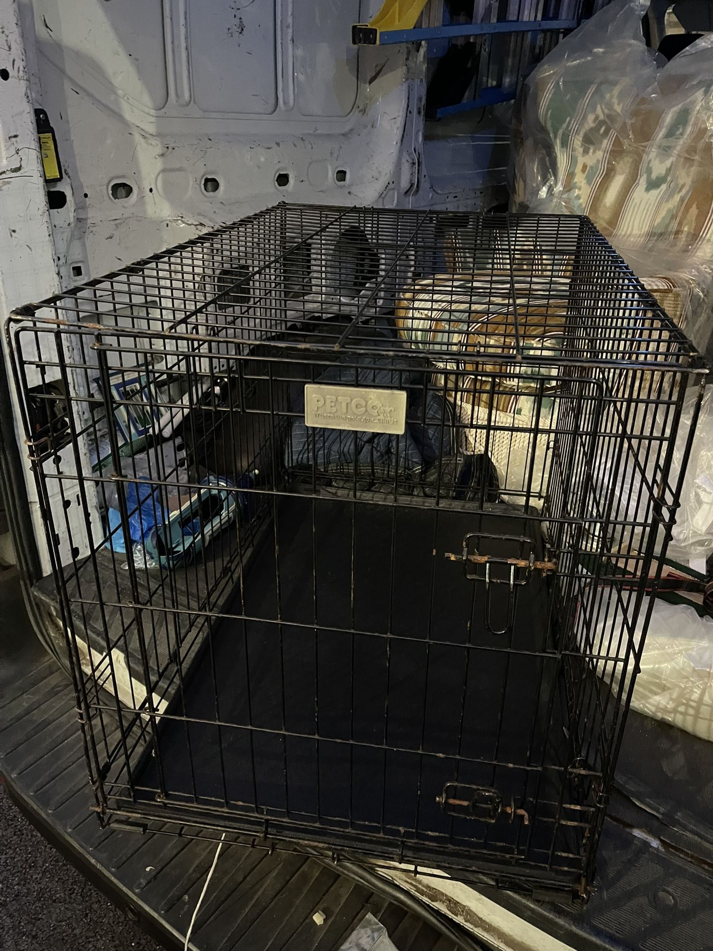 Dog Crate, 36.7" L X 23.6" W X 24.9" H