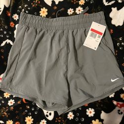 Nike One Big Kids' (Girls') Dri-FIT High-Waisted Woven Training Shorts