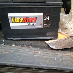 Brand New..Paid 89 At Walmart . 79 for the battery  12 for core? Need to sale. So Make an offer.