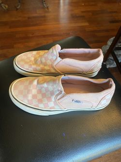 Women’s Vans Size 7