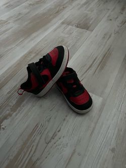 Nike Court Borough Low