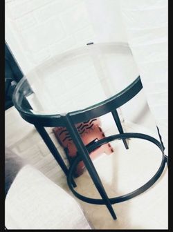 Round Black Metal End Table With Clear Glass Top, Measures 24 in x 24 in