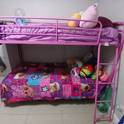 Bunk Bed 