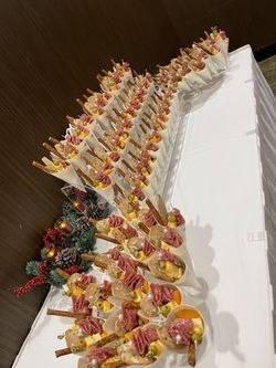 Holiday Charcuterie Cones 