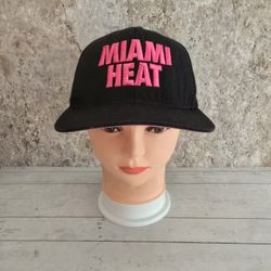Mitchell & Ness Hardwood Classics Miami Heat Black With Pink Logo Snapback Hat