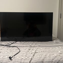 TCL 40” Roku TV