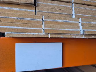 SALE 🤩 ⭐️ $.79 pl Square Edge Baseboards-Soclo