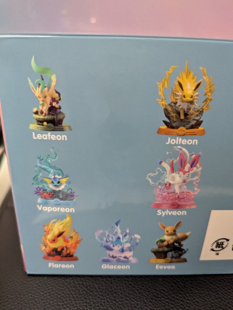 eevee evolutions Figures