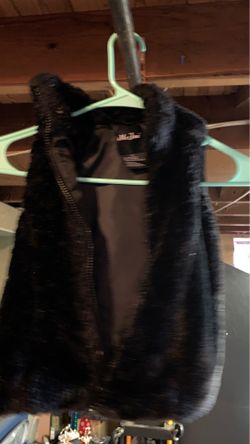 Me Jane girls size 6 vest