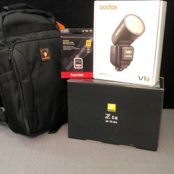 Nikon Z6 III with 24-70mm f/4 Godox V1Pro, Camera Bag and SD Card - Pro Bundle