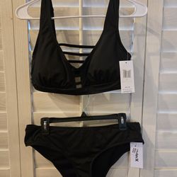 New Women's Size Large Hurley 2 Piece Black Bikini Top & Matching Bottoms Moderate Coverage Swimsuit