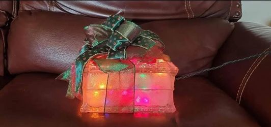 Christmas Lighted Present