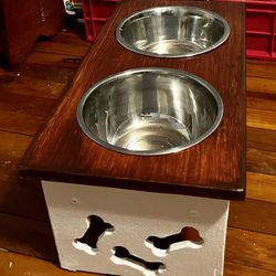 Raised Dog Food/water Dish Housing 