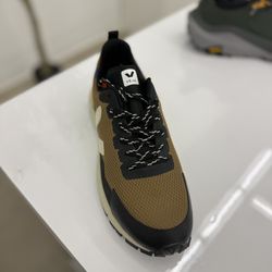 BRAND NEW Veja Dekkan Alveomesh Tent Beige Brown Men Casual Lifestyle Shoes