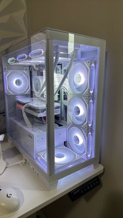 Custom White Gaming PC with RTX 4060