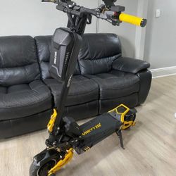 VSETT 10+ Electric Scooter...