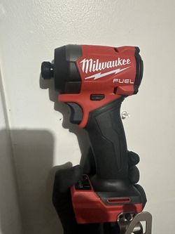 Impact Drill Milwaukee M18 